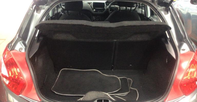 2013 Peugeot 208 1.4 HDi Active 5dr HATCHBACK Diesel Manual