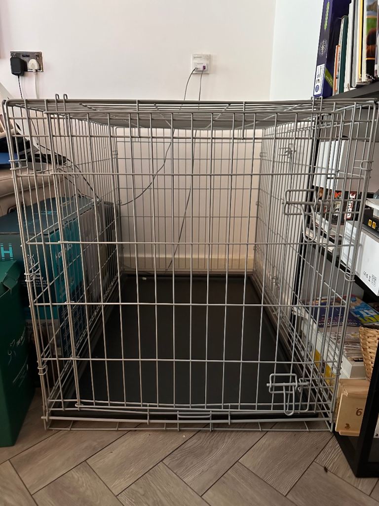Dog cage size Large