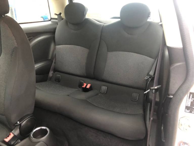 2012 MINI Hatch 1.6 One 3dr HATCHBACK PETROL Manual