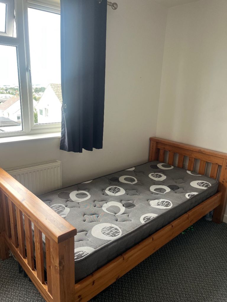 Single Wooden Bed Frame with Mattress – Good Condition