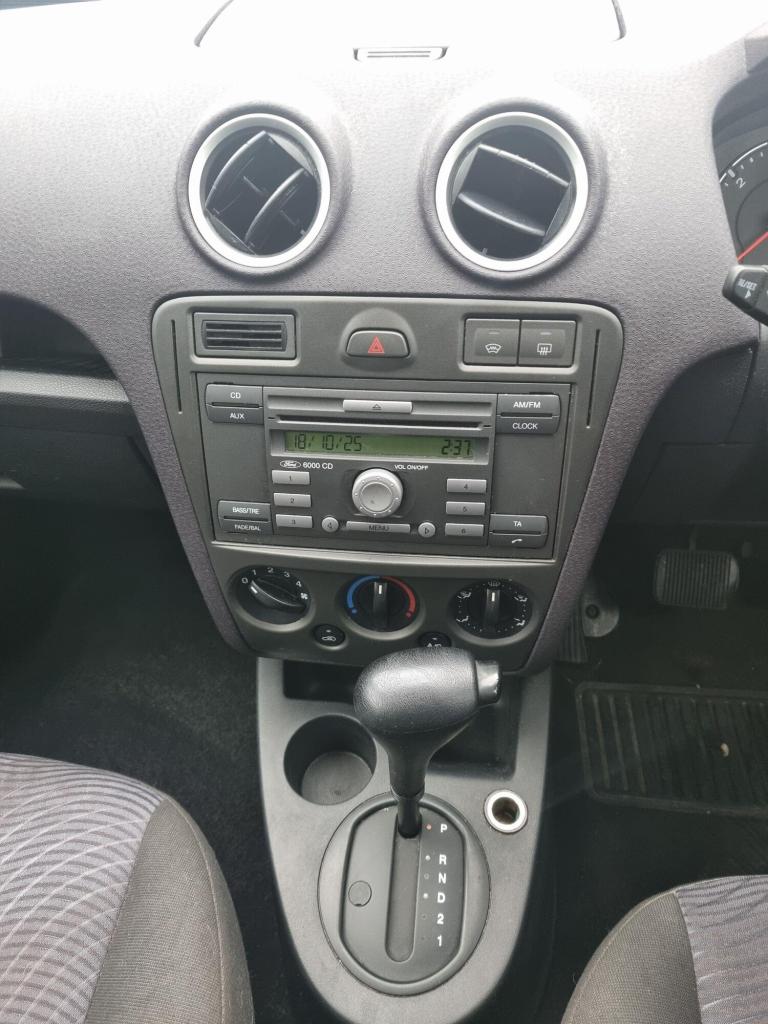 2006 Ford Fusion 1.6 Zetec Climate 5dr HATCHBACK Petrol Automatic