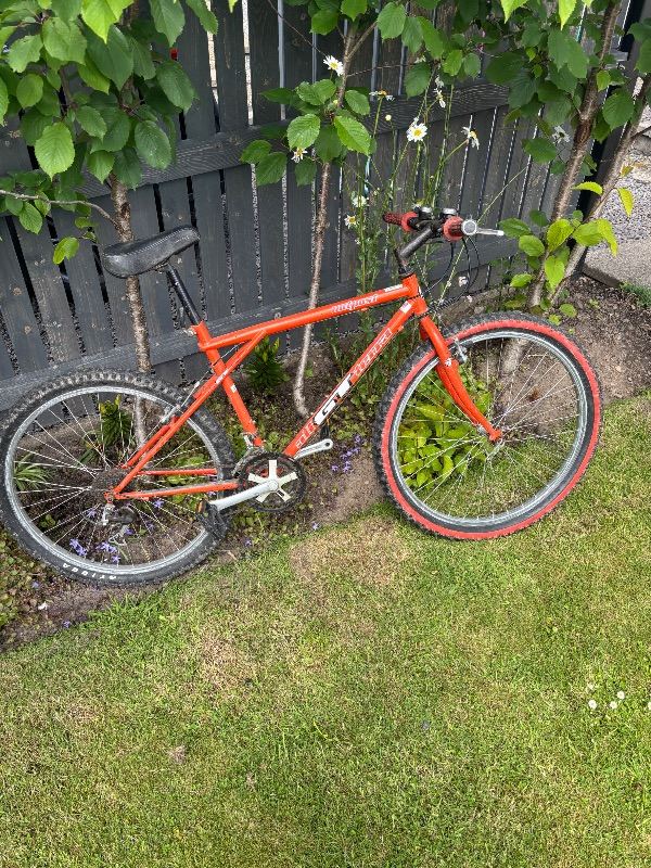 GT Mountain bike