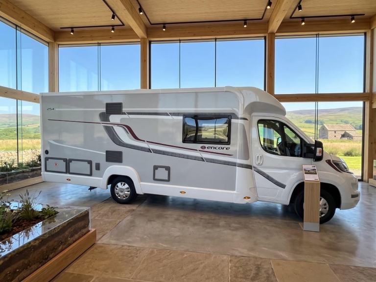2017 Elddis Encore 255 2.0 Diesel 128bhp 4 Berth