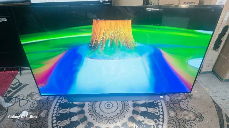 LG OLED77C14LB 77-inch OLED 4K Smart TV
