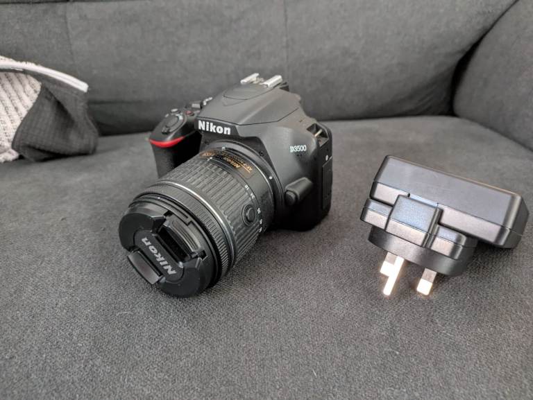 Nikon D3500