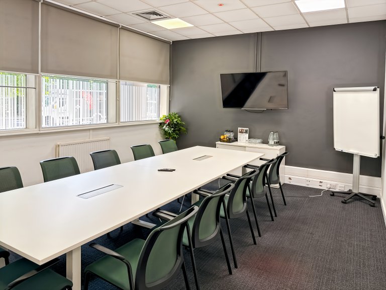 Cambridge - CB11BH \ Flexible Office Space with 4 Desks