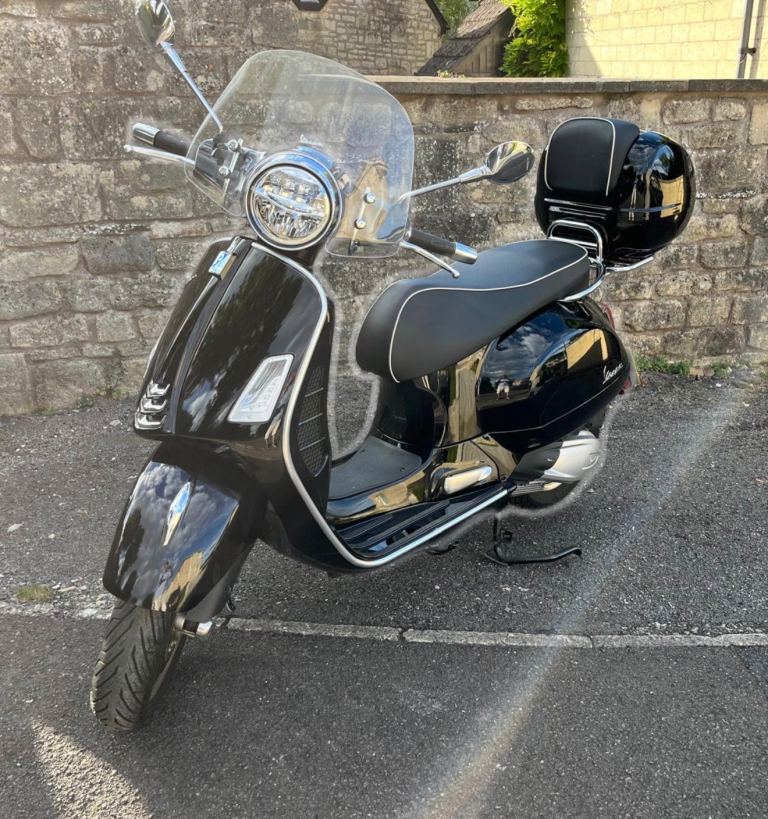 Piaggio, VESPA GTS 300, 2021