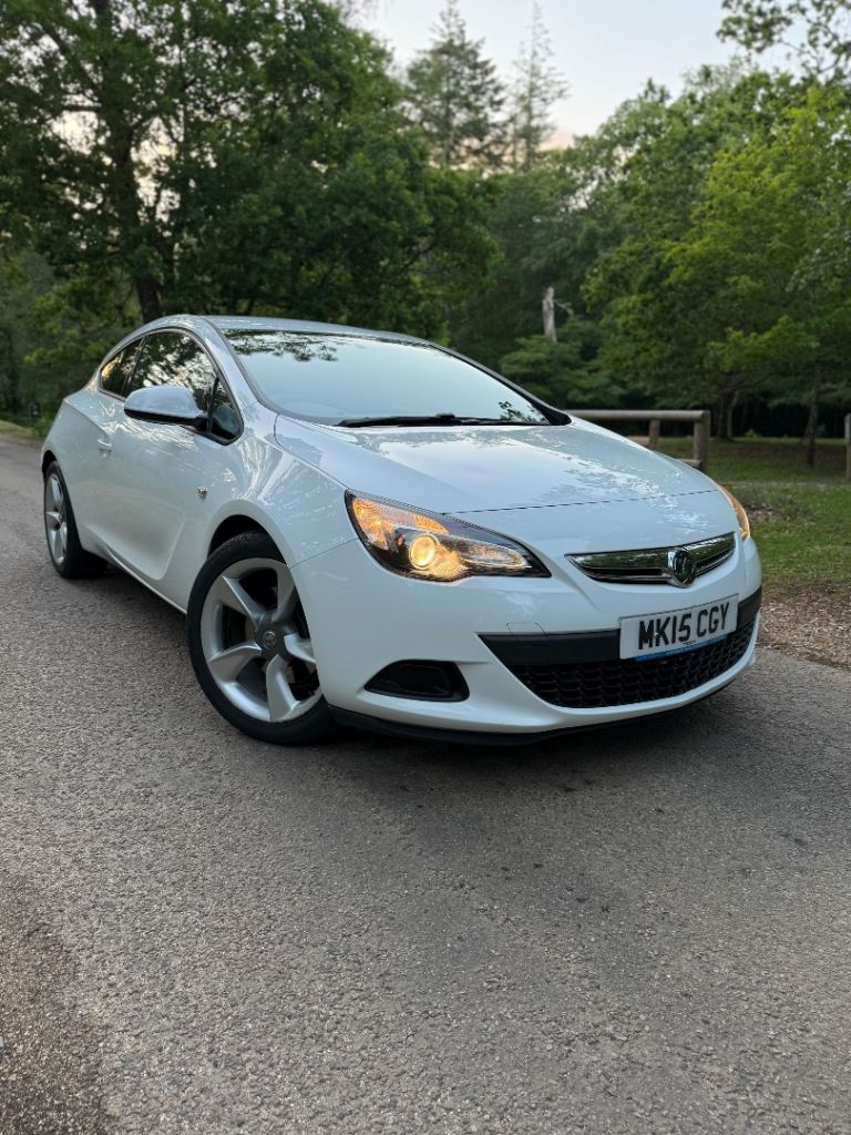 Vauxhall Astra GTC 2015 - Recently Serviced