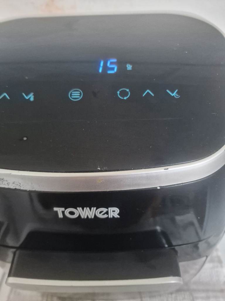 Tower air fryer