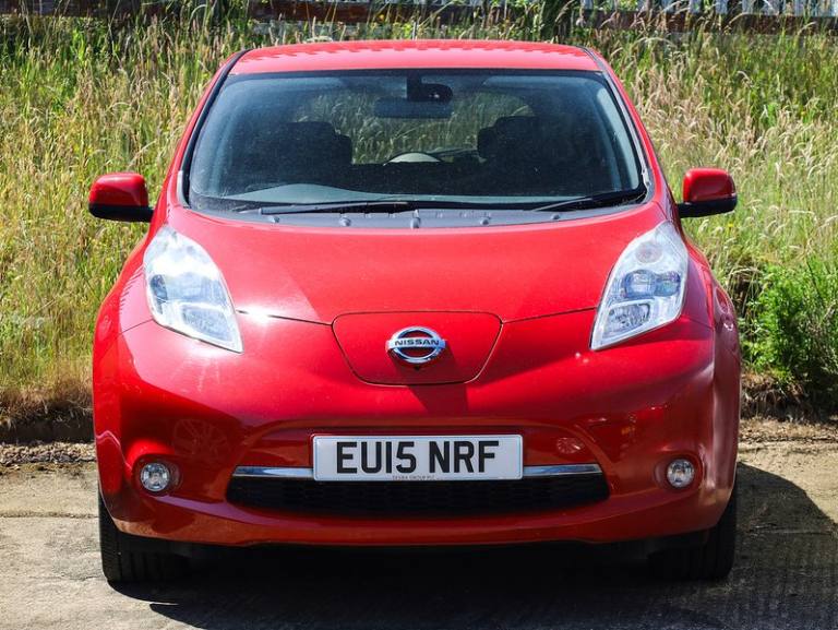 2015 Nissan Leaf 80kW Tekna 24kWh 5dr Auto HATCHBACK ELECTRIC Automatic