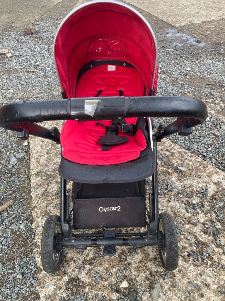 Oyster 2 Pushchair / Stroller - Red & Black