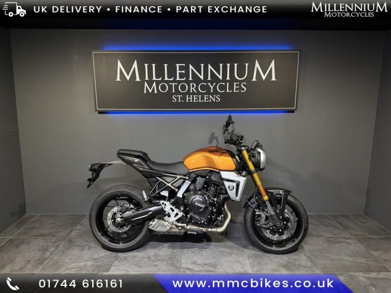 SUZUKI GSX-8T MODERN RETRO NAKED MOTORCYCLE GSX8