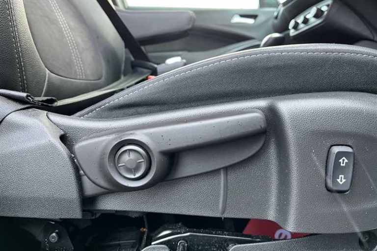 2022 Vauxhall Crossland 1.2 Turbo [130] Ultimate 5dr Auto HATCHBACK PETROL Automatic