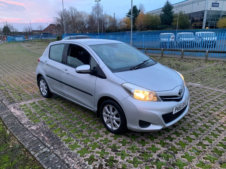 TOYOTA YARIS TR VVT-I 1329cc PETROL 2011(61) 5DR MANUAL 85K FSH 2 KEYS SILVER 