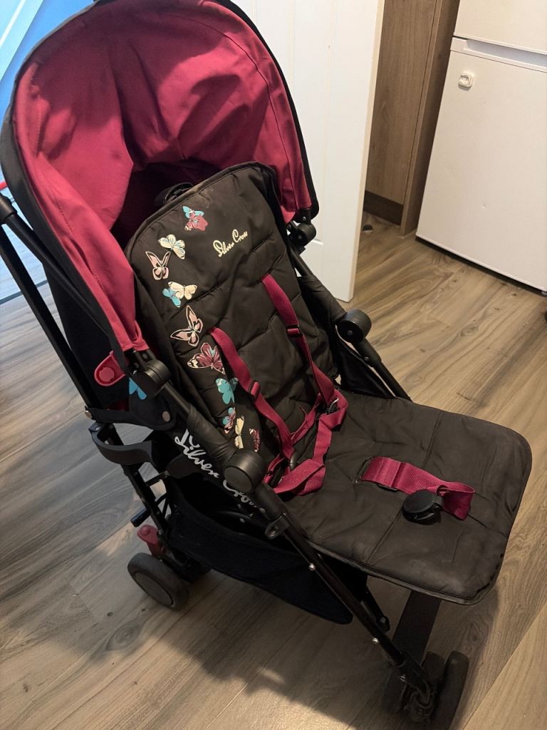 Sliver cross pram 