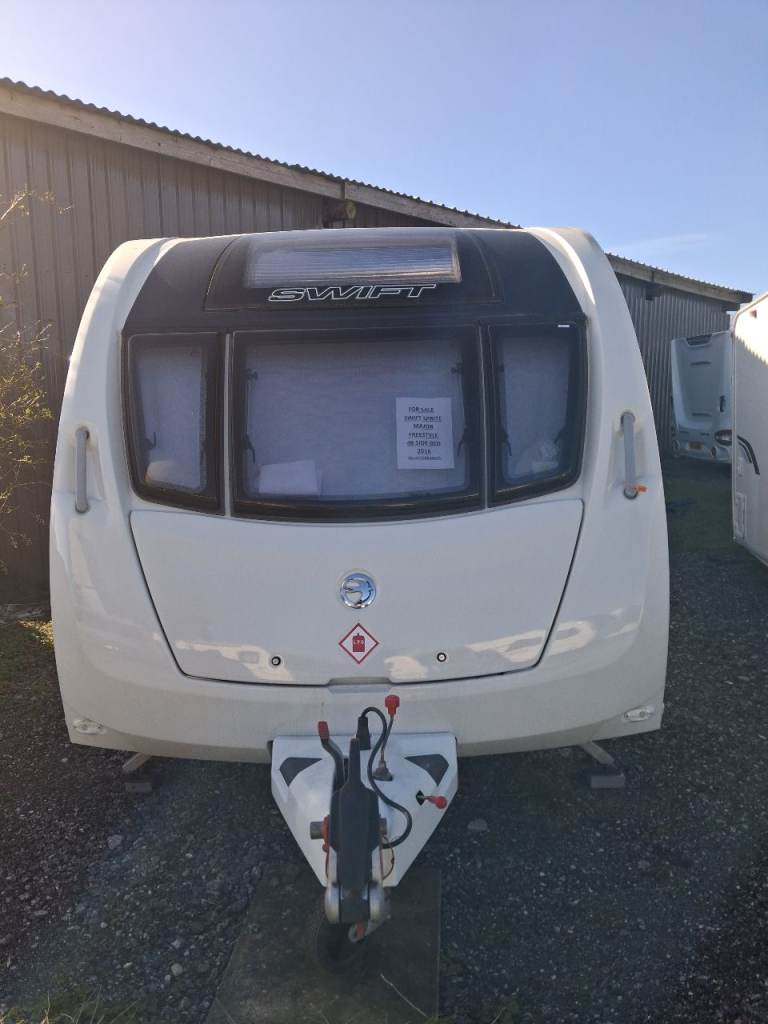 CARAVAN FOR SALE SWIFT SPRITE MAJOR 4 SB FREESTYLE SPECIAL EDITION