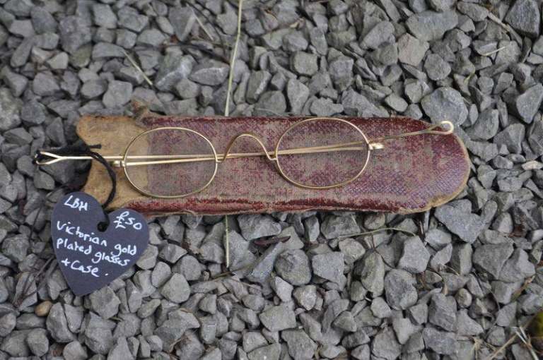 Victorian gold plated glasses & case
