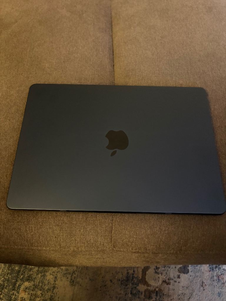 Apple MacBook Air 13 inch M3 Immaculate condition