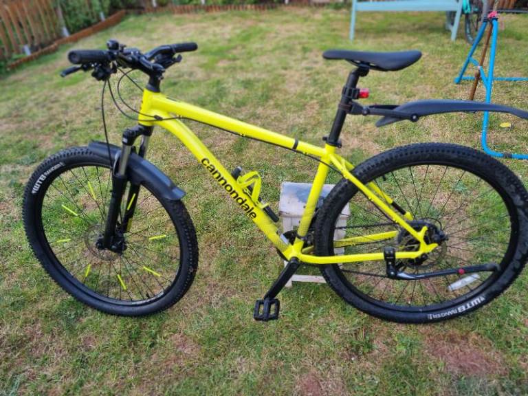 Cannondale mountain bike 