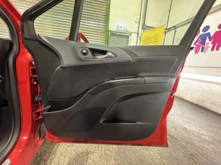 VAUXHALL MERIVA 1.4 i Tech Line 2014