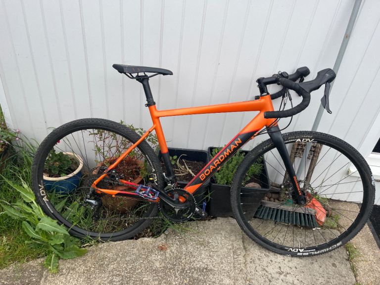 Boardman ADV Gravel Bike – Orange, Good Condition