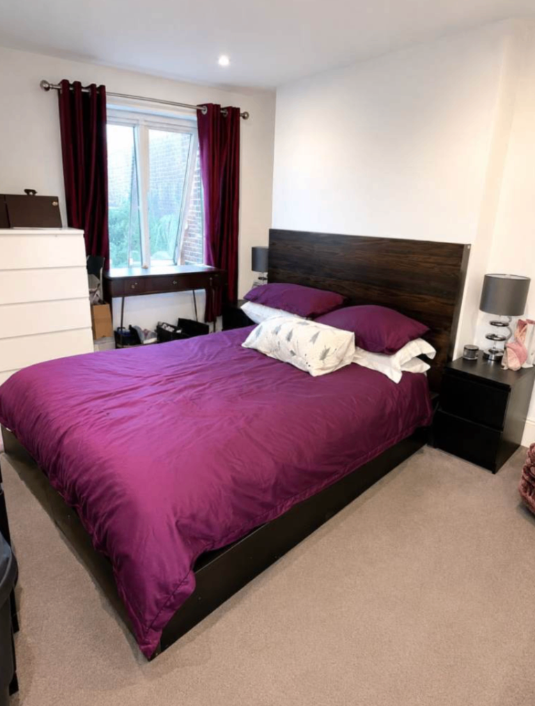 Modern 1-Bedroom Flat | Furnished | Fitted Kitchen | Parking | Arthur Road, Wimbledon, London - SW19