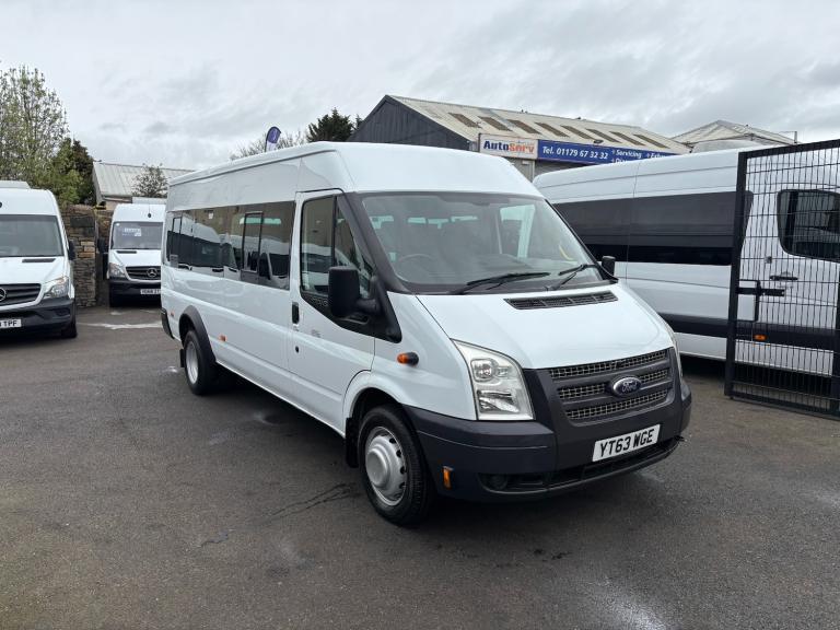 2013 Ford Transit Medium Roof 17 Seater TDCi 135ps Minibus Diesel Manual