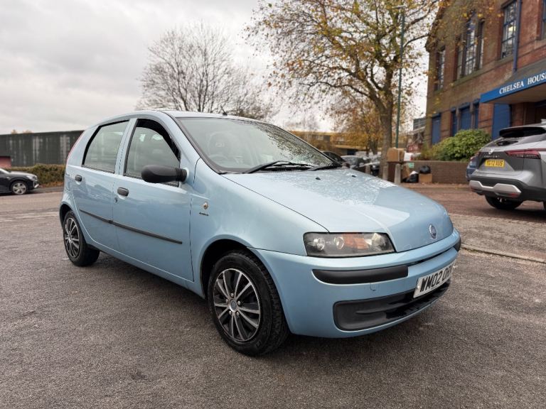 Fiat, PUNTO, Hatchback, 2002, Manual, 1242 (cc), 5 doors