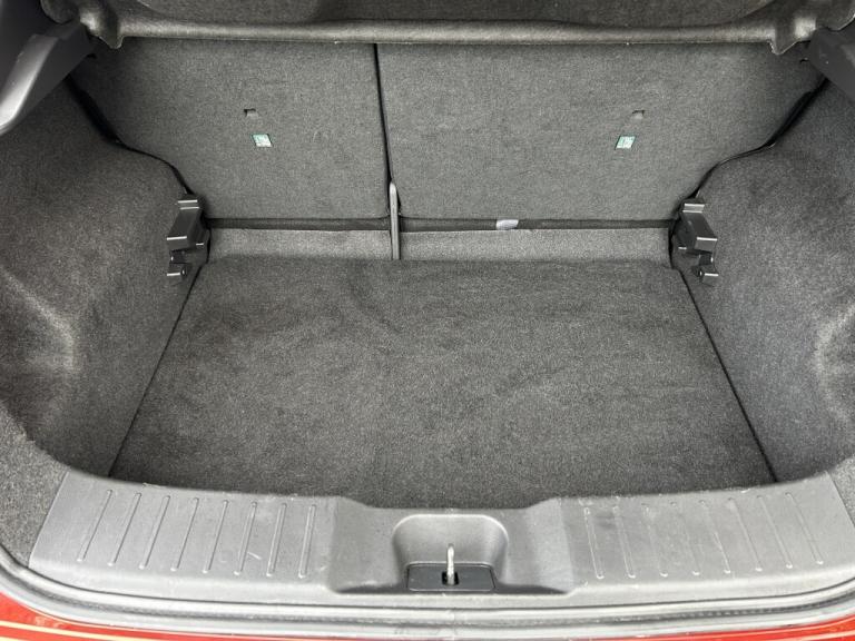 2022 Nissan Juke 1.0 DIG-T TEKNA 5DR Manual Hatchback Petrol Manual