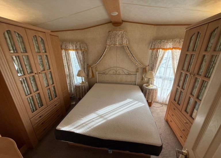 2 bedroom hs2 accommodation for rent 