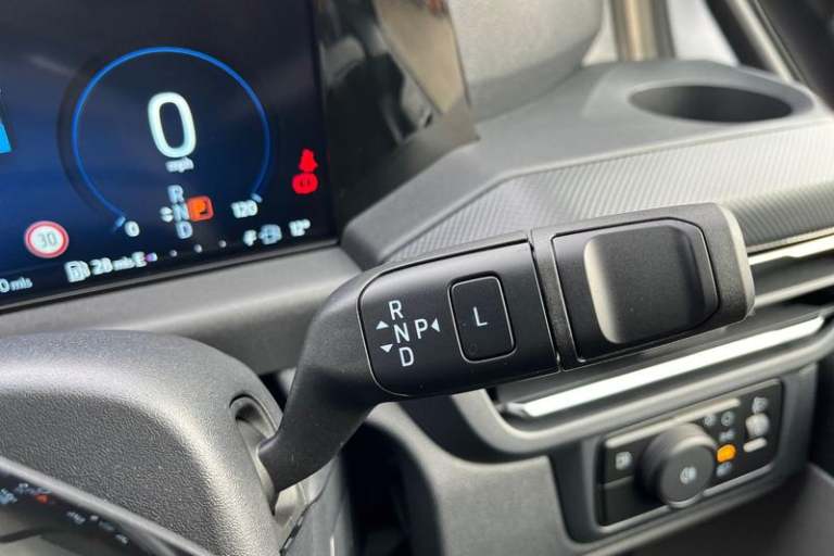 2025 Ford Transit Custom 2.5 PHEV 232ps H1 Double Cab Van Limited Auto PANEL VAN PETROL/ELECTRIC ...