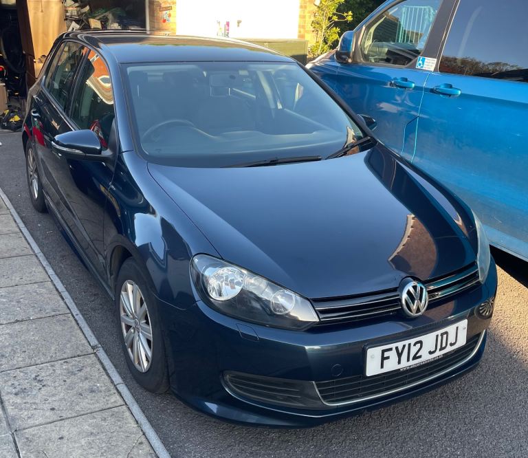 VW GOLF