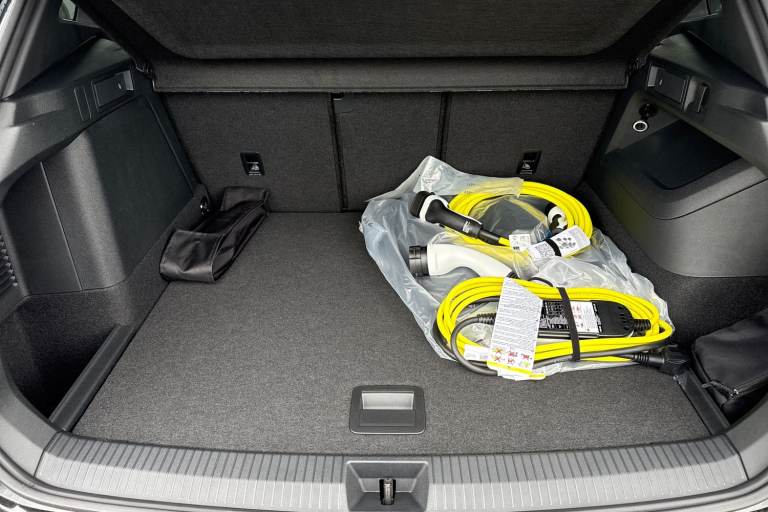 2025 Volkswagen Tiguan 1.5 TSI eHybrid 19.7kWh R-Line DSG Euro 6 (s/s) 5dr SUV Automatic