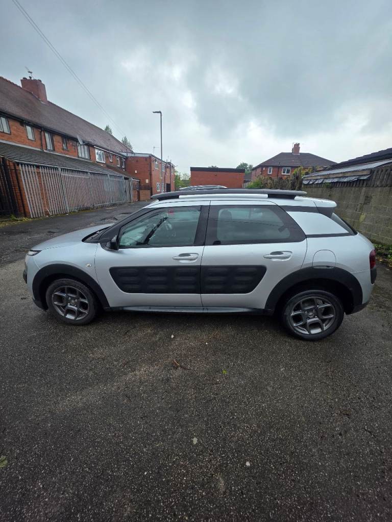 Citroen, C4 CACTUS, Hatchback, 2016, Manual, 1560 (cc), 5 doors