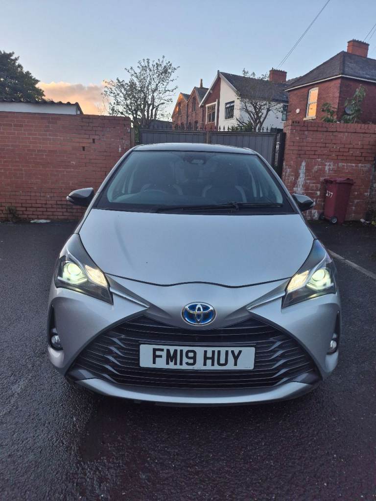 Toyota, YARIS, Hatchback, 2019, Other, 1496 (cc), 5 doors