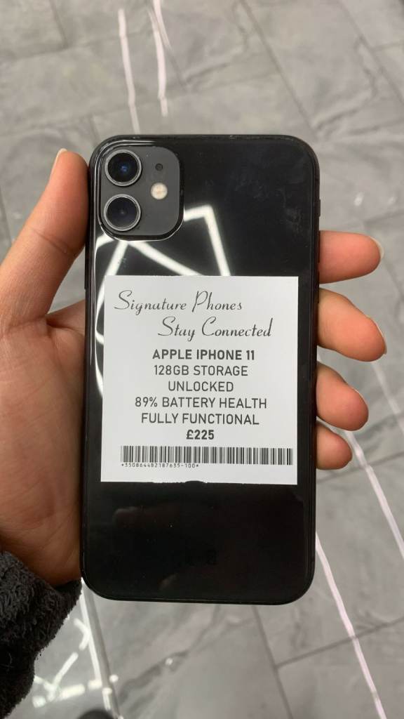 Apple iPhone 11, 128GB Storage, Unlocked – Good Condition