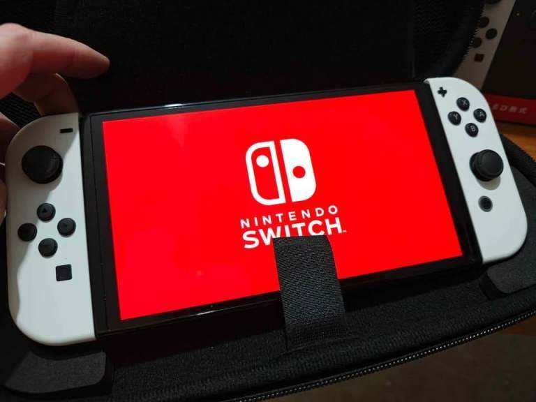 Nintendo Switch OLED Boxed With 128Gb & Minecraft Game