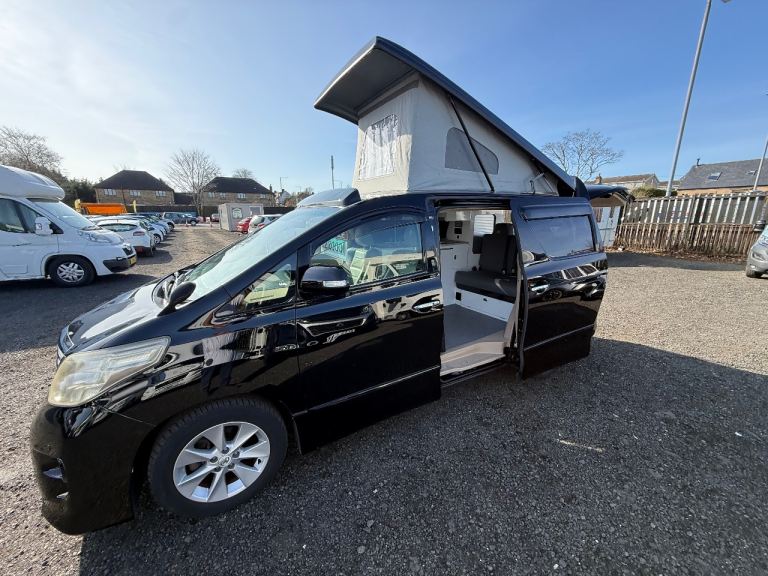 Toyota Alphard Campervan Motorhome 