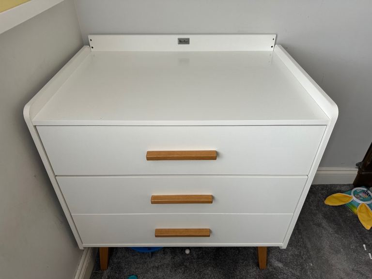 Silver cross baby changing unit with drawers - Panama Dresser