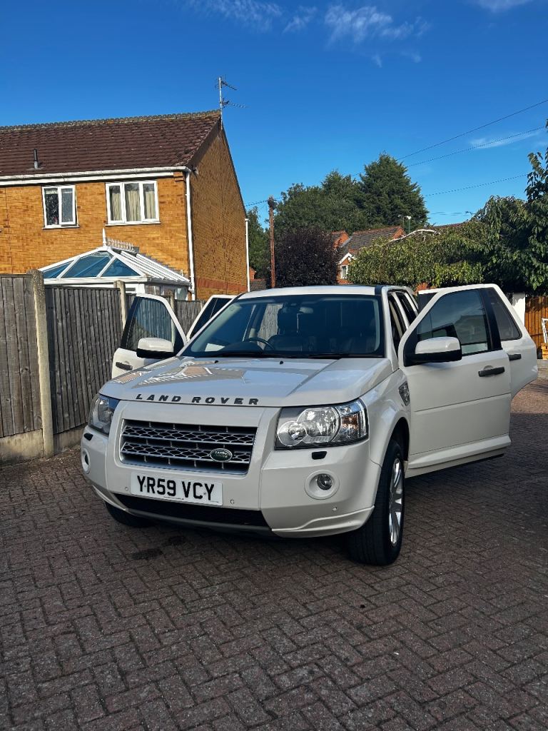 Land Rover, FREELANDER, Estate, 2009, Manual, 2179 (cc), 5 doors