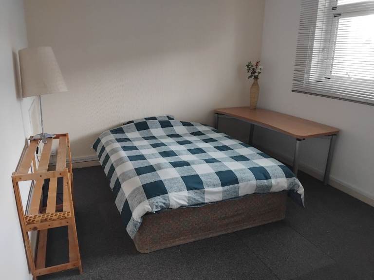 Double Room For Rent