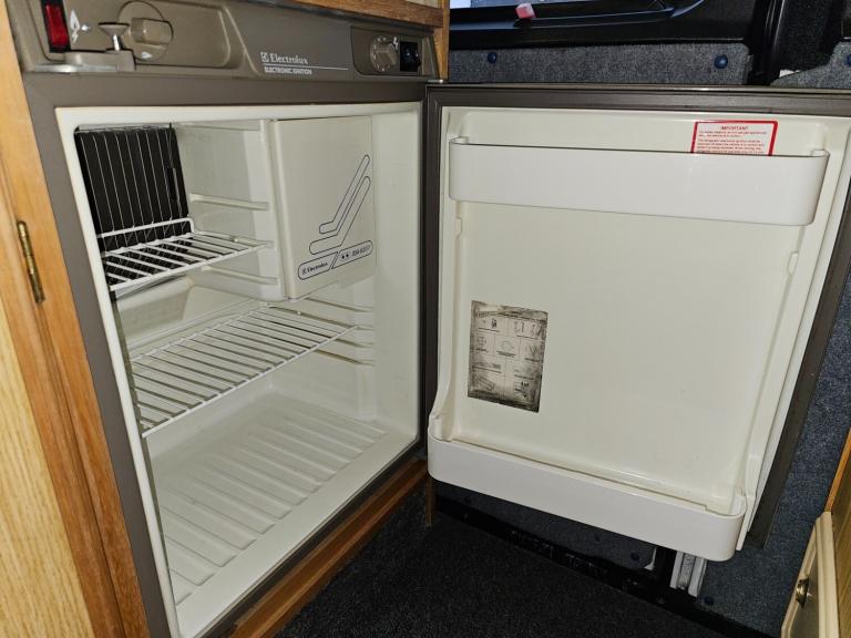 Autosleeper Symphony 2 Berth Hightop Campervan Talbot Express -MINT Low Mileage