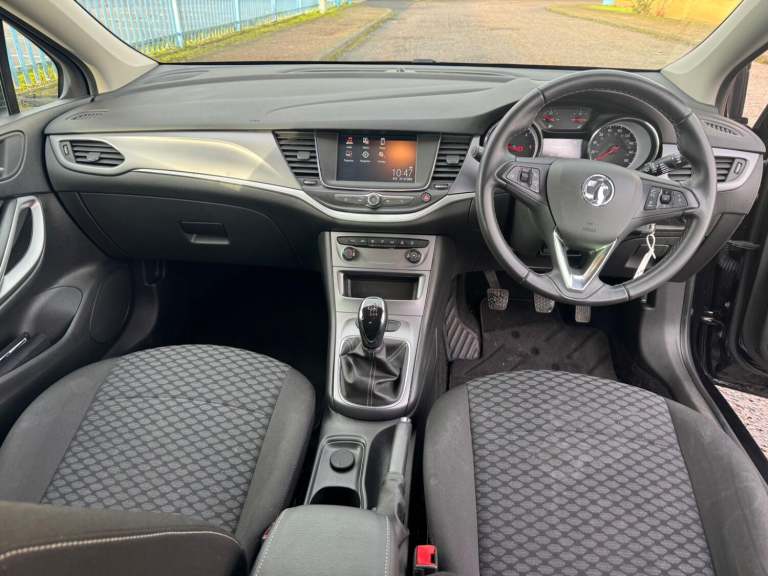 VAUXHALL ASTRA 1.6 CDTi ecoTEC BlueInjection Tech Line Nav 2019