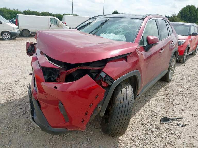 BREAKING TOYOTA RAV 4 2.5 PETROL 2022 STOCK NUMBER BA61