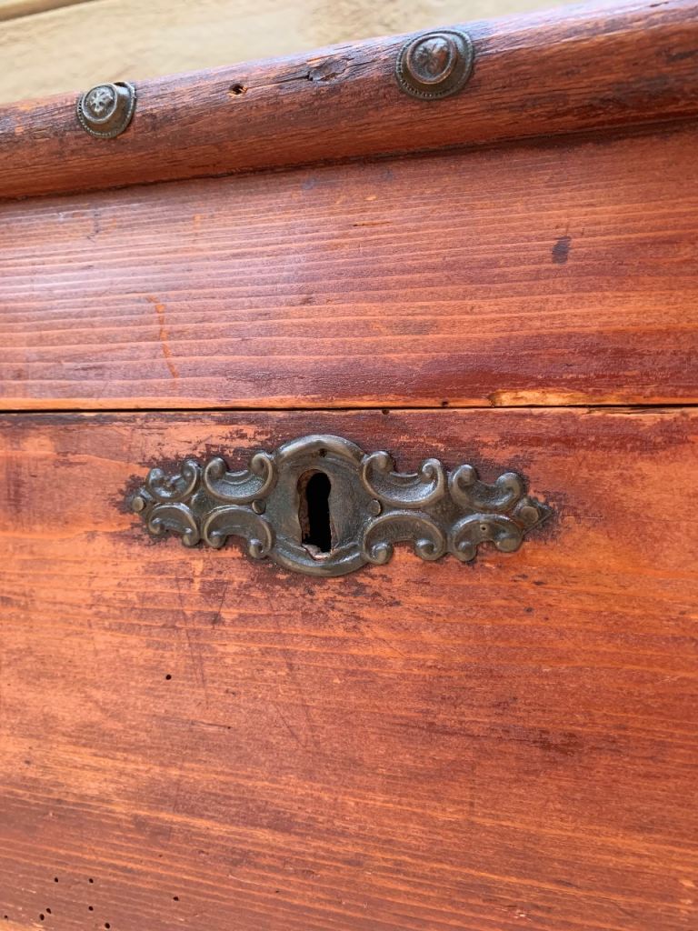 Small Antique Pine Hobby Craft Sewing Work Box Storage Trunk Chest 1900s