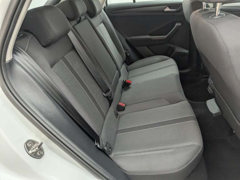 2022 Volkswagen T-Roc 1.0 TSI Life SUV 5dr Petrol Manual Euro 6 (s/s) (110 ps) PARK ASSIST+BLUETO...