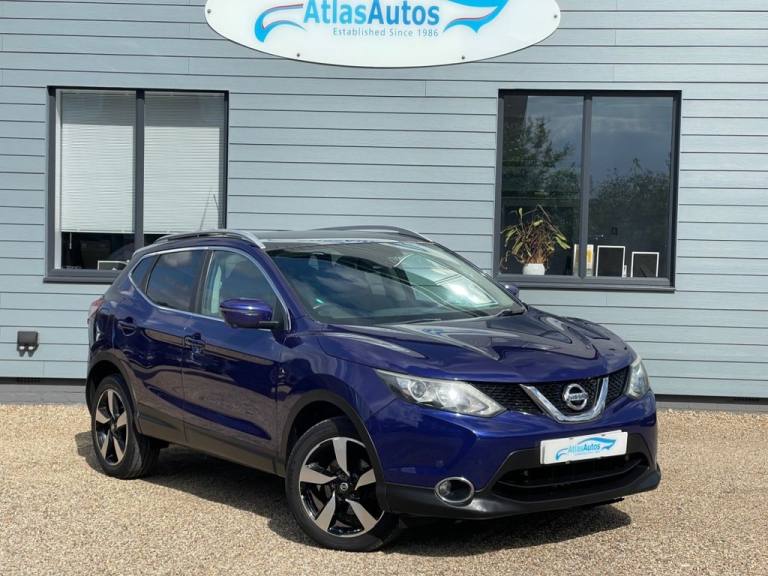 2015 Nissan Qashqai 1.5 dCi n-tec+ SUV 5dr Diesel Manual 2WD Euro 5 (s/s) (110 ps) HATCHBACK Dies...