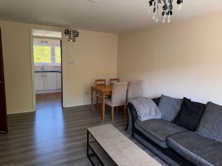 3 bedroom flat heart of city centre