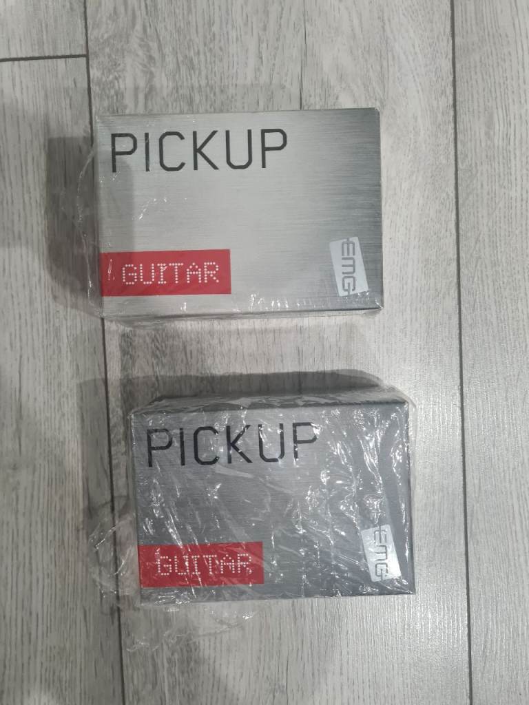 EMG 81 85 Active pickup set with premium solderless wiring harness