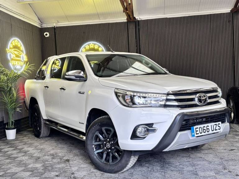 2016 Toyota Hilux Invincible D/Cab Pick Up 2.4 D-4D Auto PICK UP DIESEL Automatic
